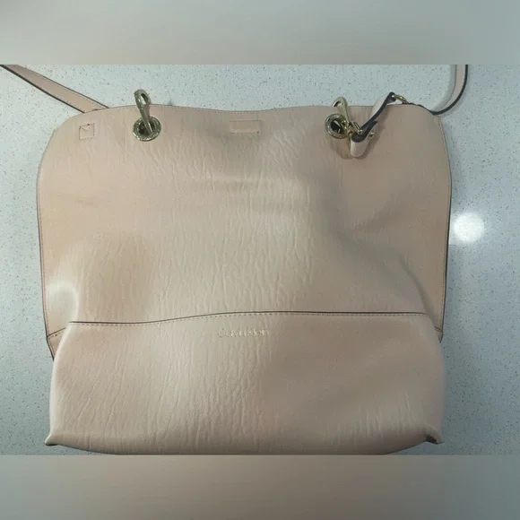 Calvin Klein handbag - Picture 2 of 4